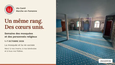 Intérieur de la mosquée Ulu Camii et message Un même rang, des cœurs unis ; Semaine des mosquées et des personnels religieux, du 1er au 7 octobre 2026