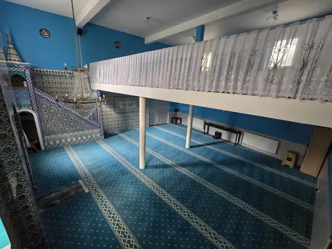 Mosquée Ulu Camii de Marche-en-Famenne — intérieur (16)